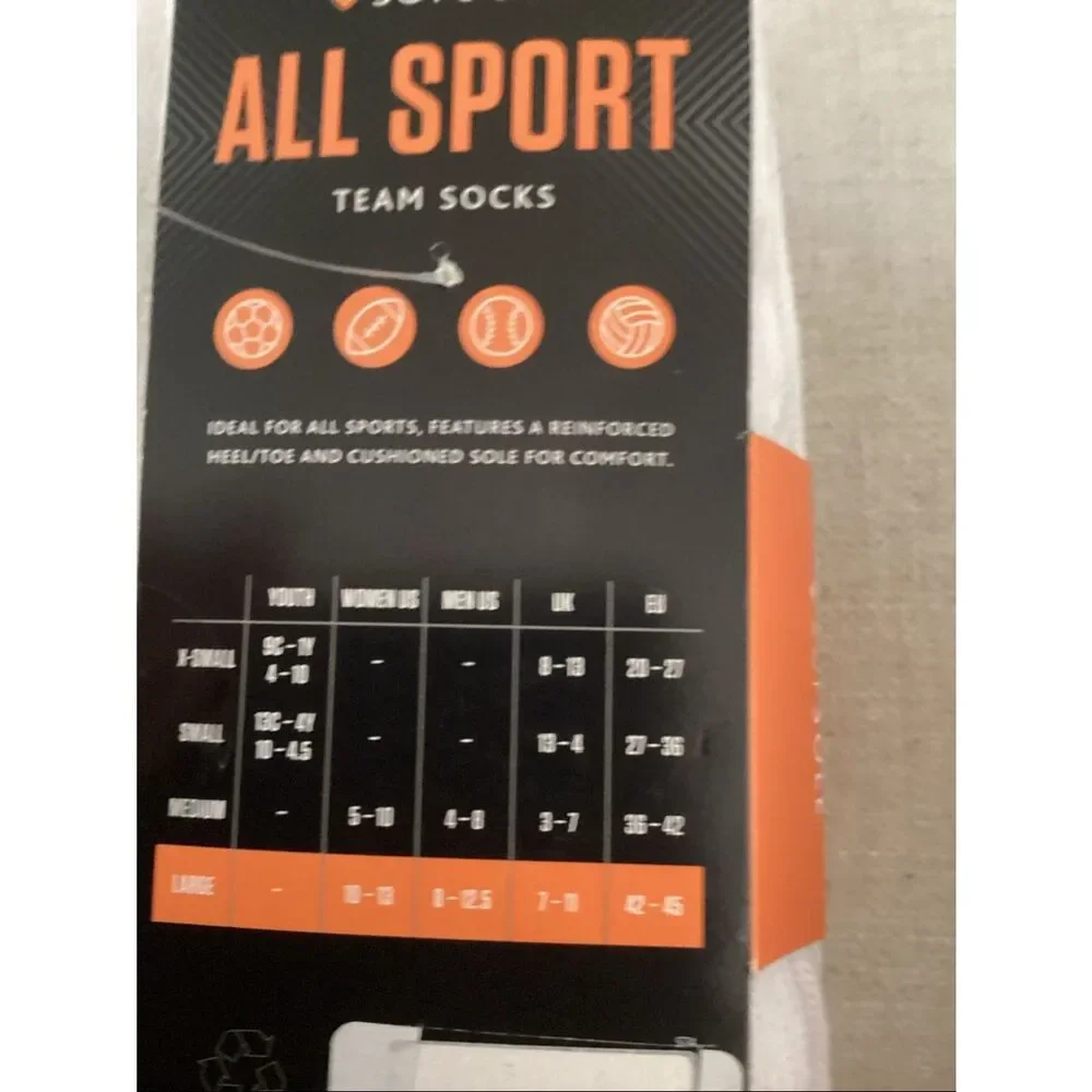 SOF SOUL ALL SPORT TEAM SOCKS. 6 Pairs, misc colors, 4 Mediums, 3 large, NWT